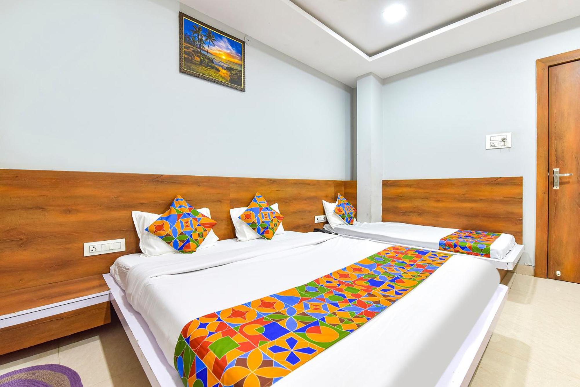 Fabhotel Raghumani Palace Ujjain Eksteriør bilde